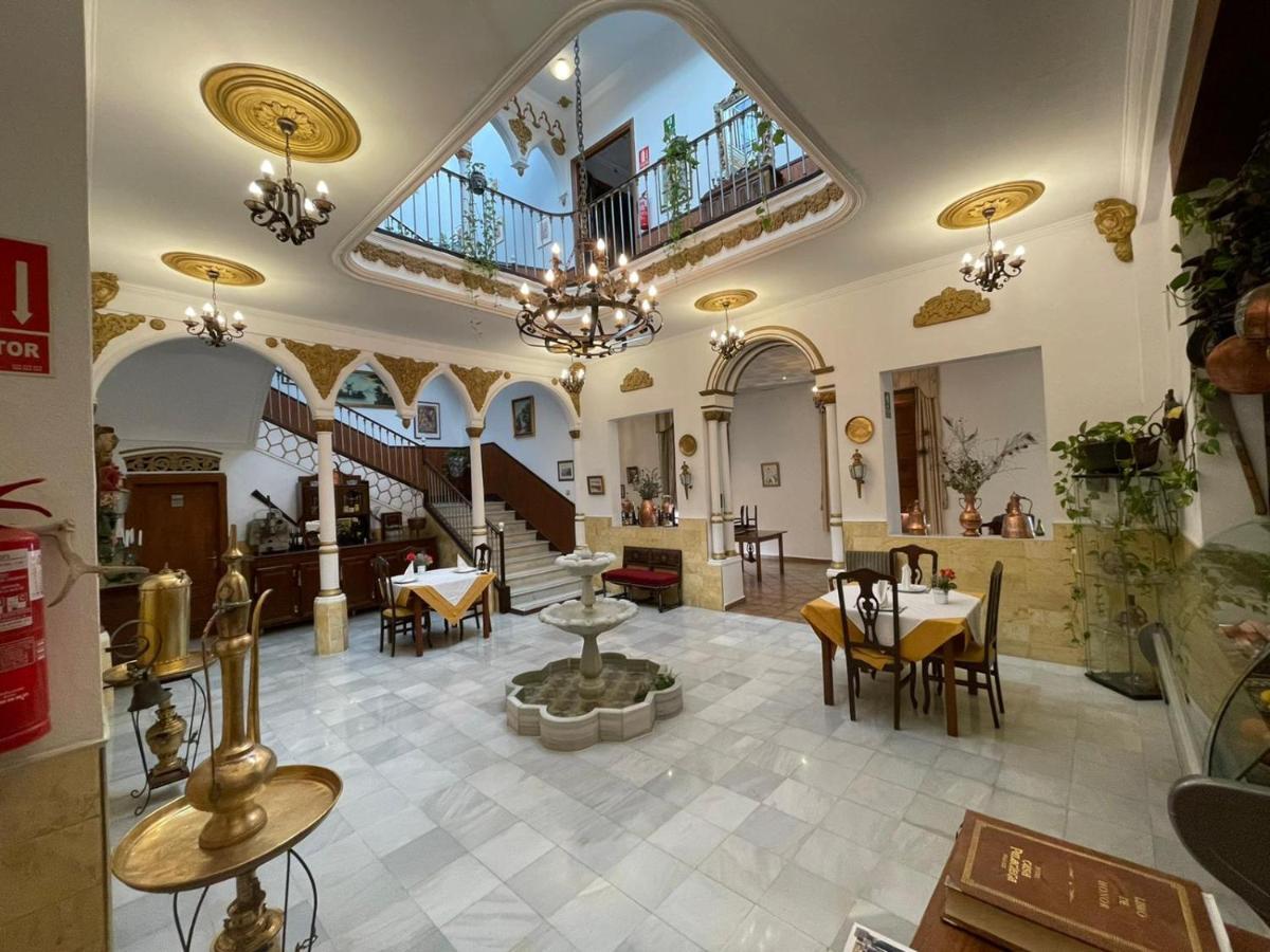 Casa Palaciega Siglo Xix Hotel *